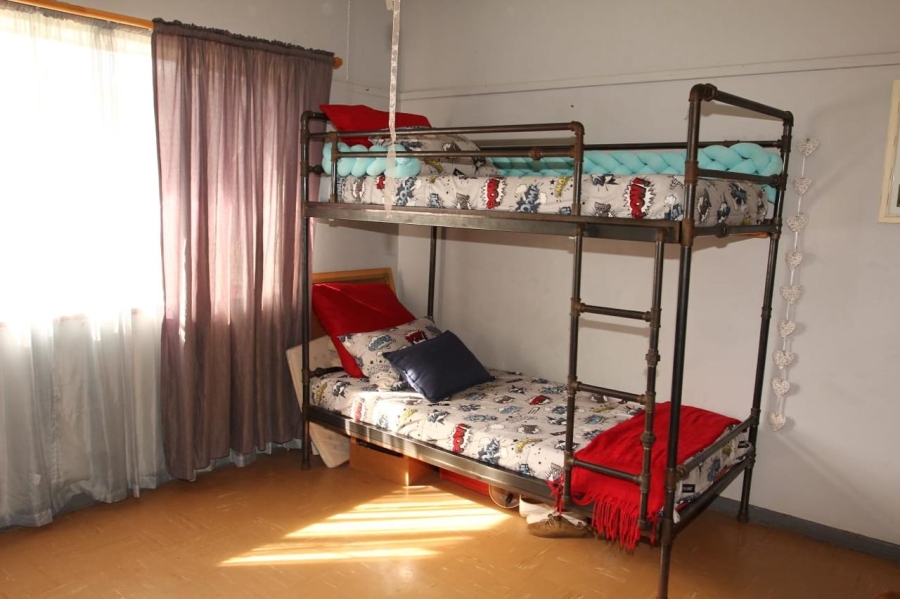 5 Bedroom Property for Sale in Stilfontein Ext 4 North West